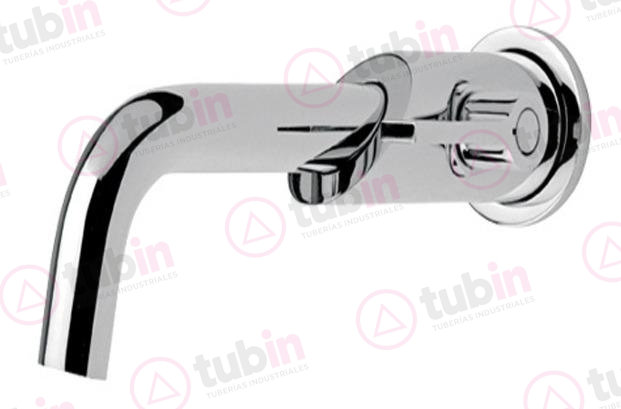 Salida Para Tina A Pared Con Desviador Marca Dica